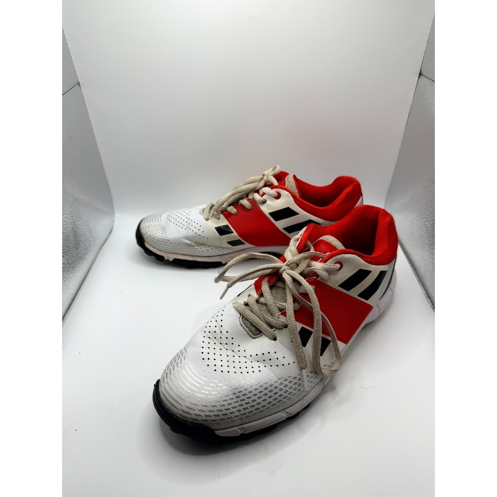 Gray-Nicolls GN5 Velocity 2.0 Mens 9 Sneaker White Red Rubber Cricket Shoes